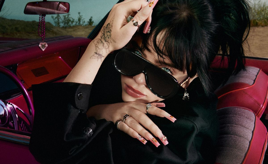 Billie Eilish este noua imagine a campaniei Gucci Eyewear 